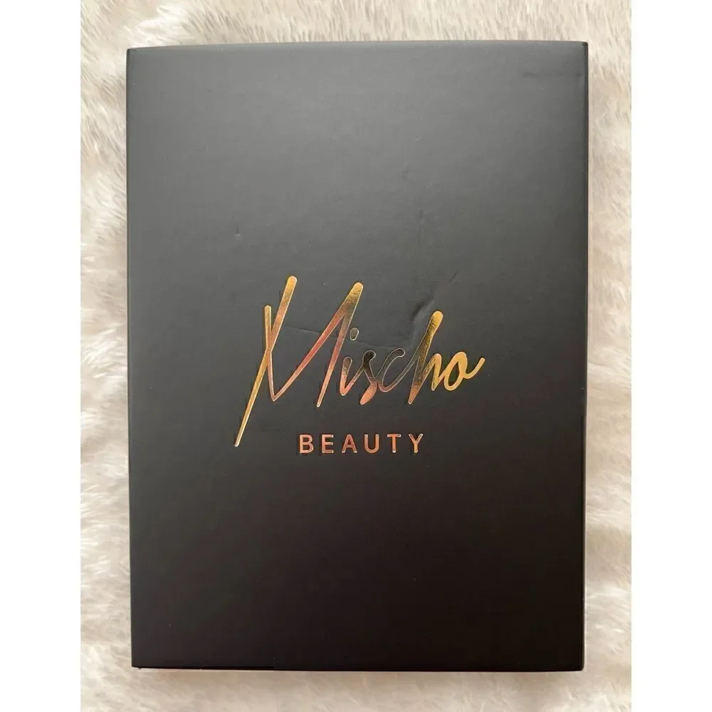 NIB MISCHO BEAUTY Limited Edition - Mischo Beauty Eyeshadow Palette